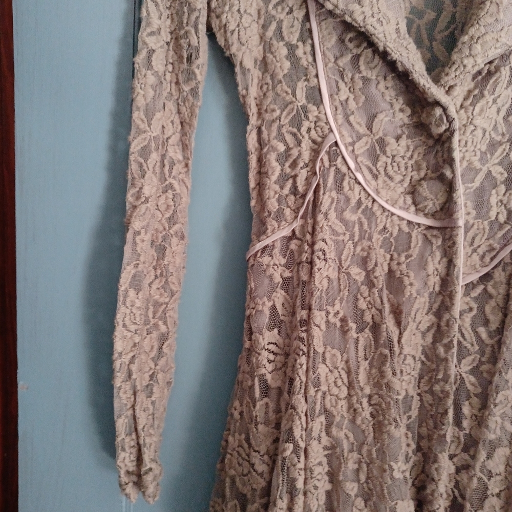 Lace jacket - Picture 3 of 4